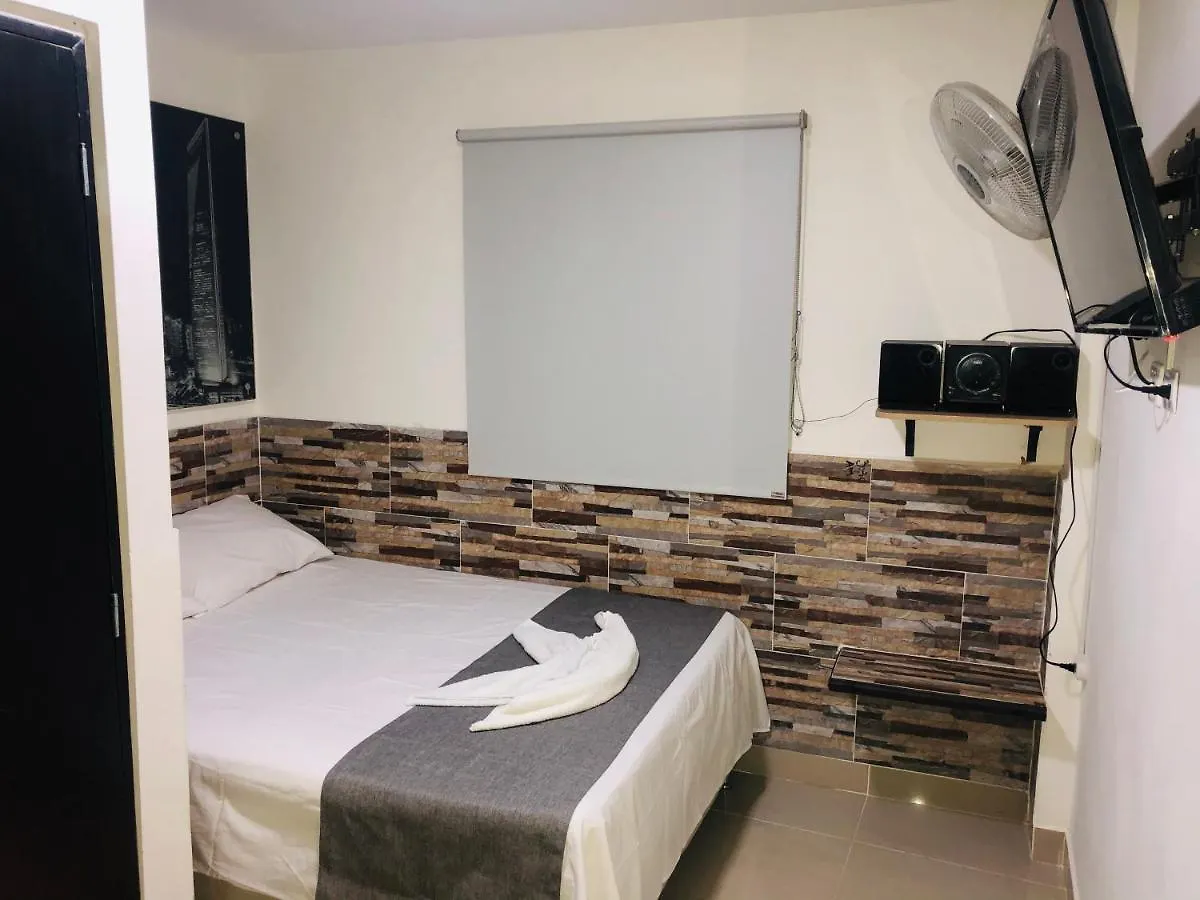 **  Hotel Select Medellin Colombia